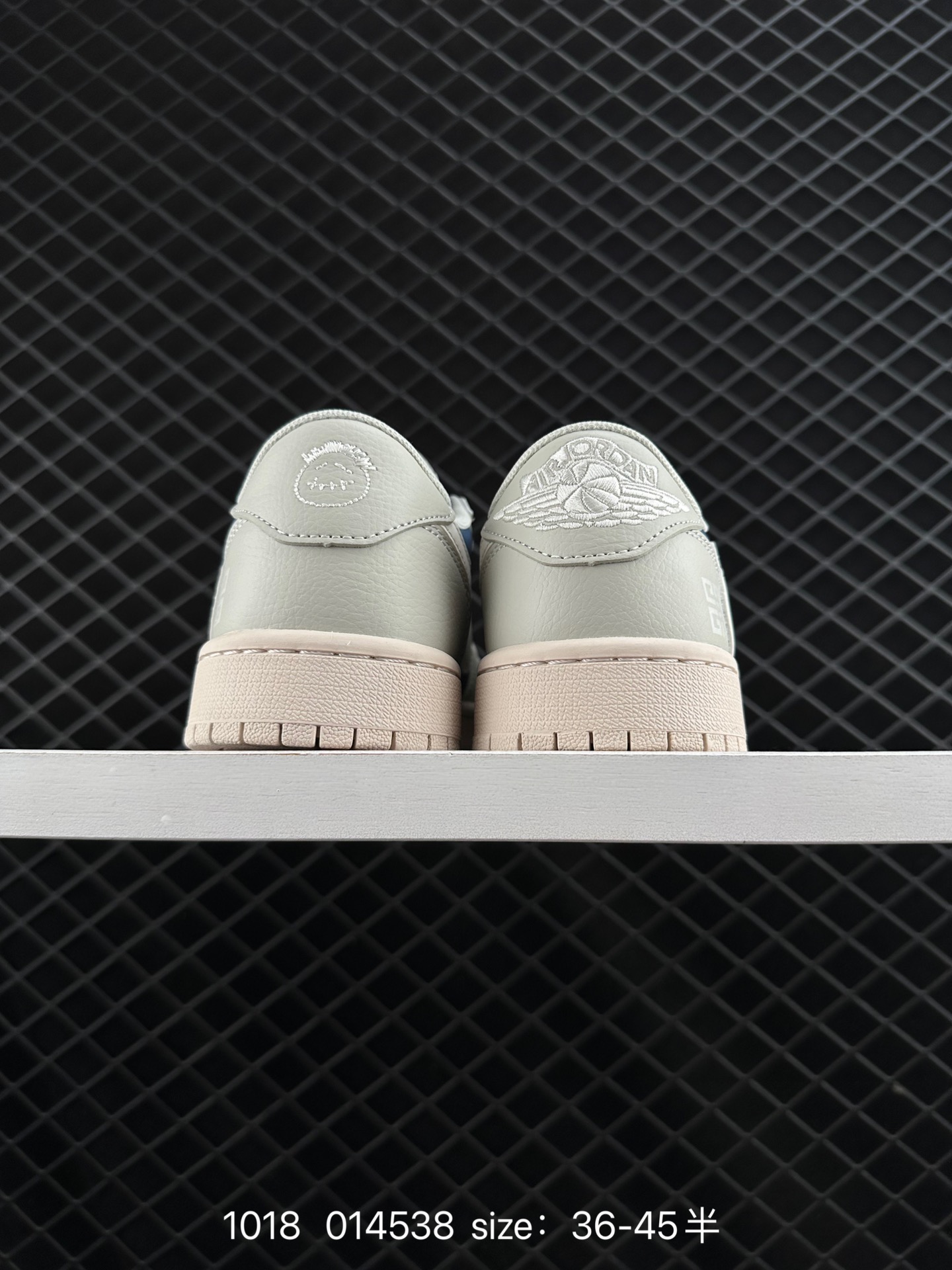 Travis Scott x Air Jordan 1 ” Reverse Mocha “